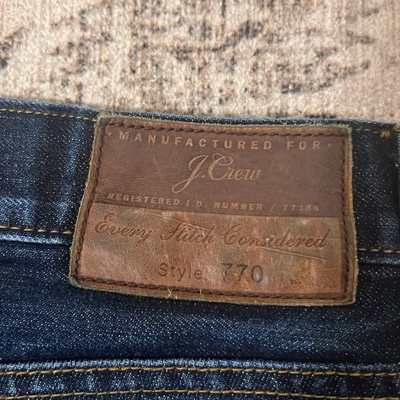 J. Crew  Jeans Slim Straight - Picture 3 of 4